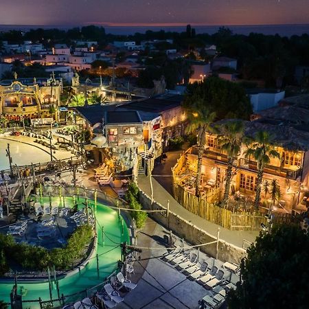 Hotel Pirates World Agde Exterior foto