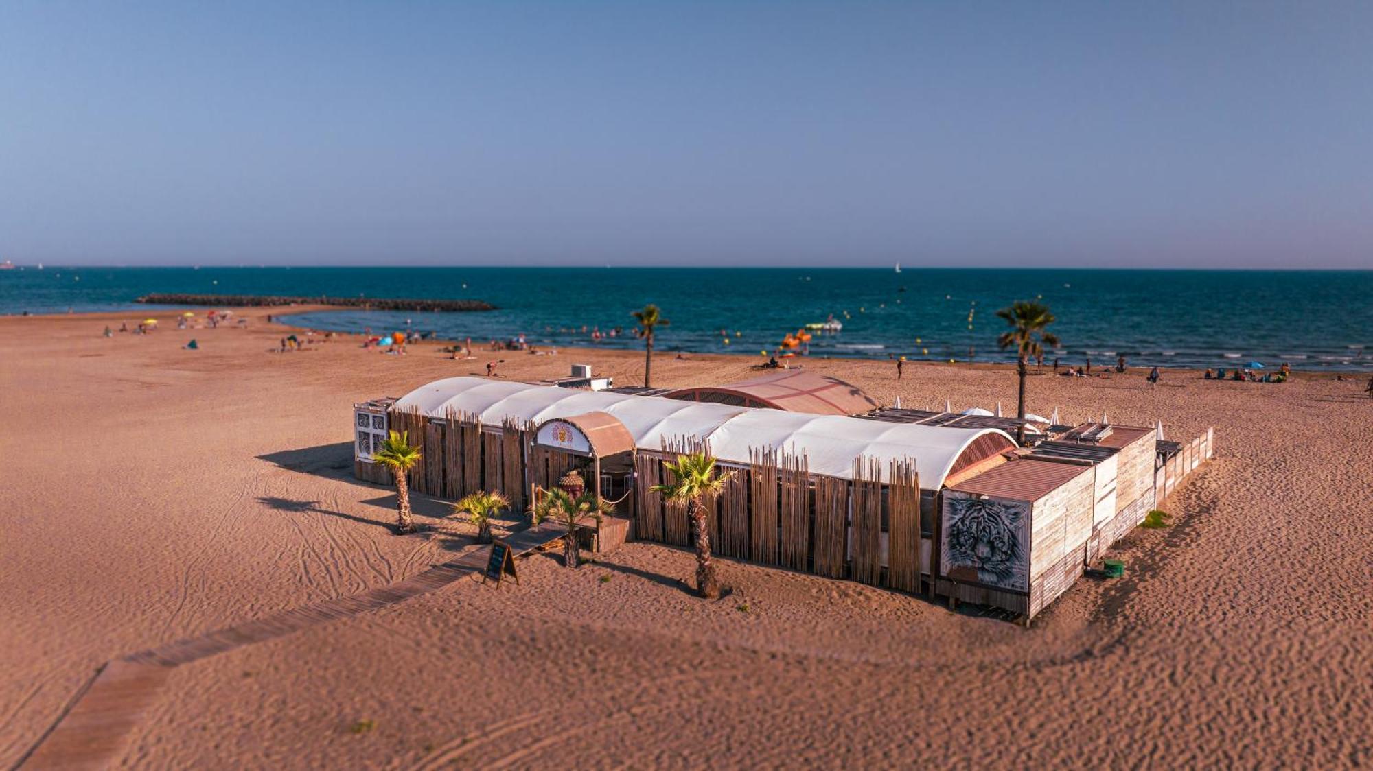 Hotel Pirates World Agde Exterior foto