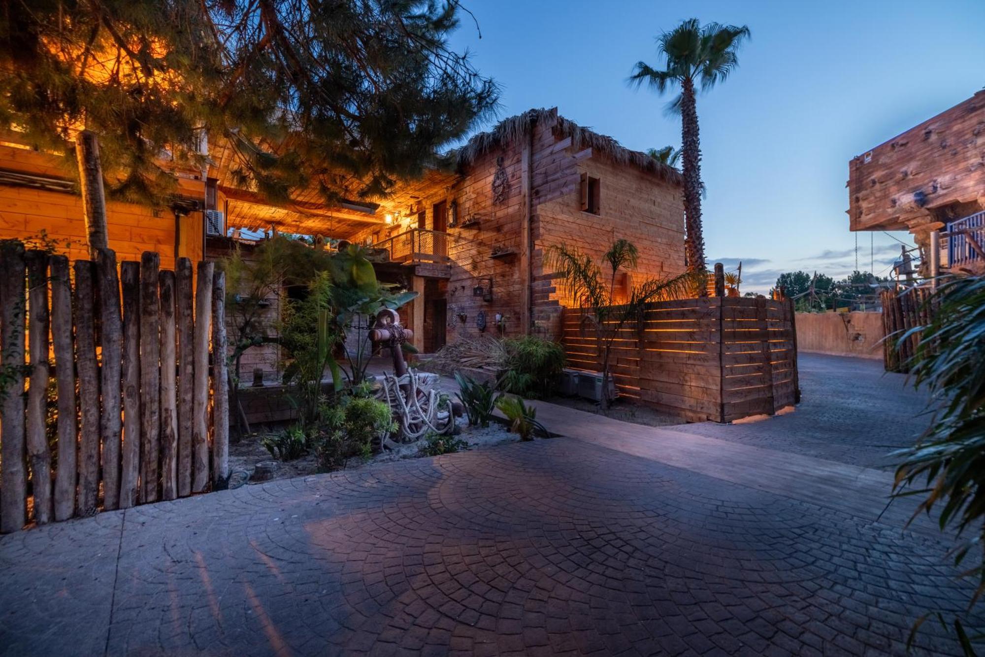 Hotel Pirates World Agde Exterior foto
